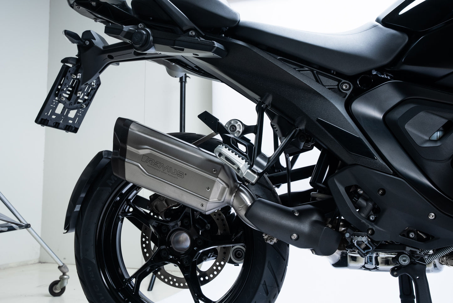 REMUS 8 2.0 for BMW R 1300 R/RS/GS — Silencer (#1)