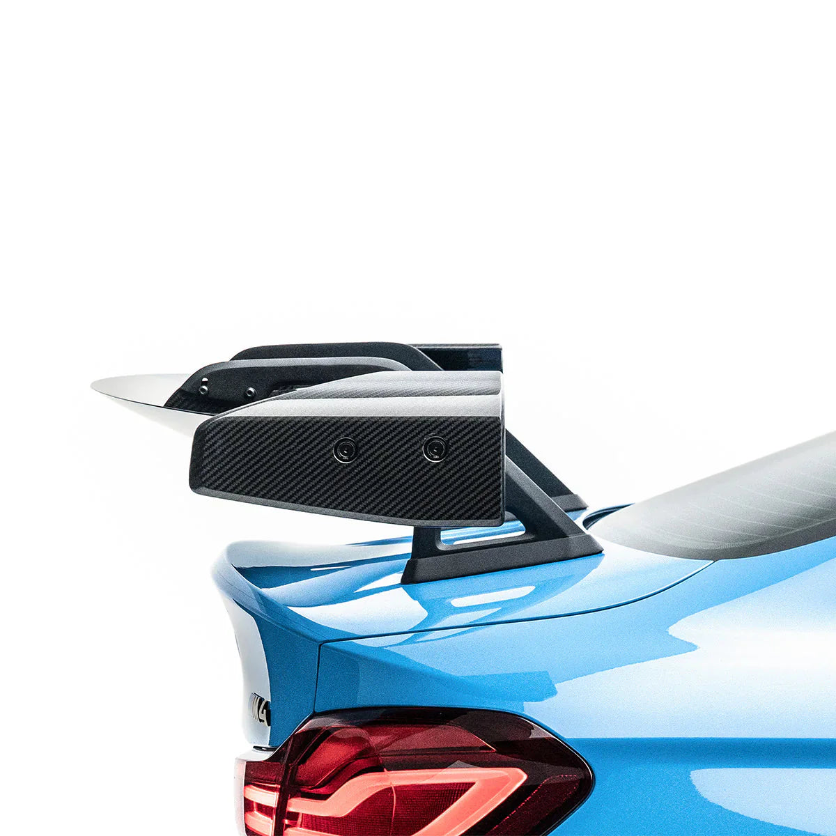 BMW F82 M4 AT-R1 Swan Neck Wing Curved