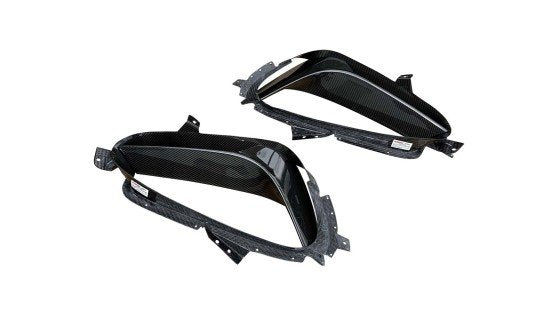 Ferrari SF90 air-guide sidewall visible Carbon