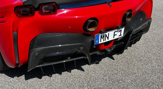 Ferrari SF90 diffusor to replace original diffusor, visible Carbon