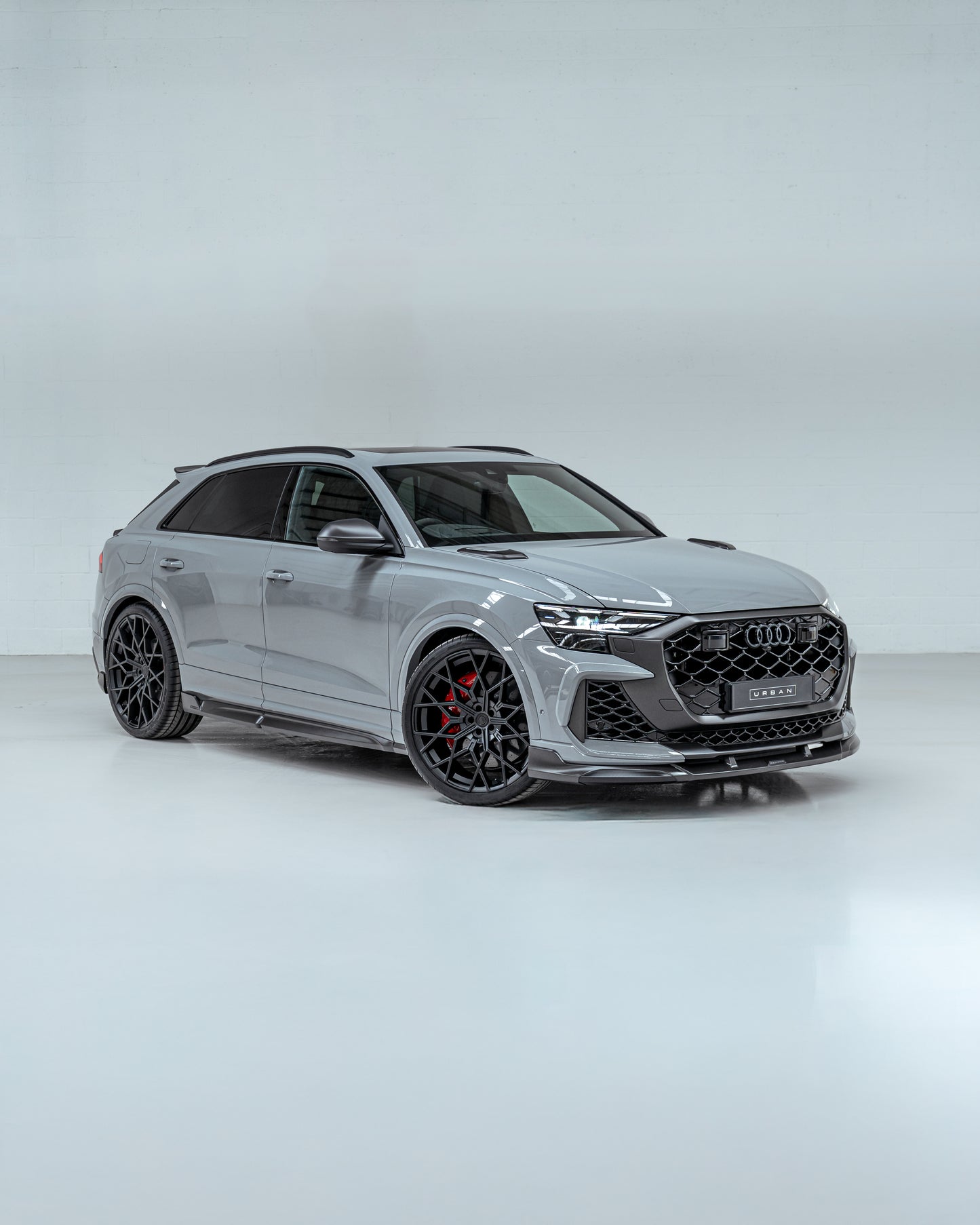 Urban Audi RSQ8 Facelift kit