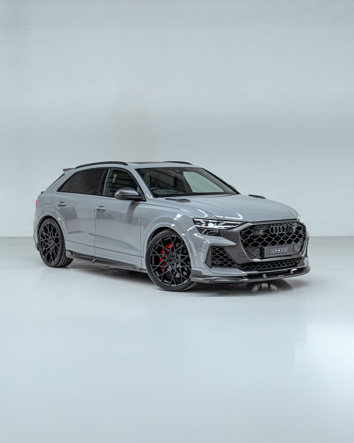 Urban Audi RSQ8 Facelift kit