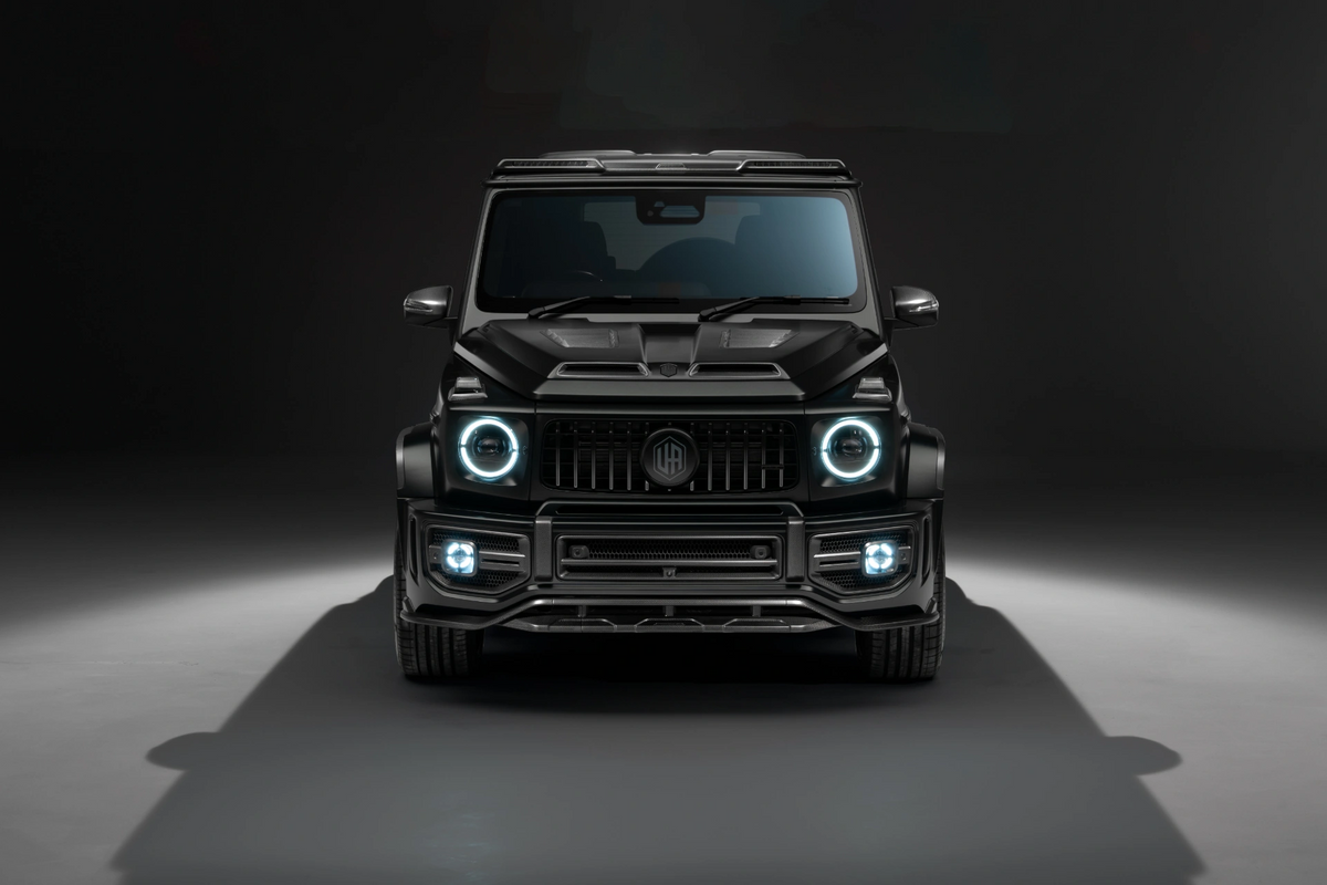 Mercedes W465 G-Wagon Aerokit / Widetrack Vented Bullnose Bonnet with Urban Emblem - Body Colour with Visual Carbon Fibre Vents