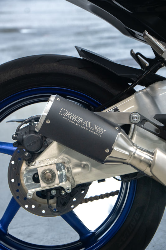 BoostR Exhaust for YAMAHA MT-10 — Silencer Black