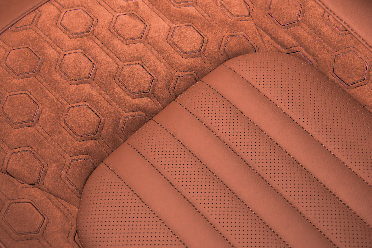 Defender L663 110/130 URBAN Interior