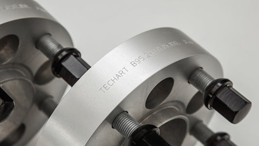 Porsche Macan with TECHART Widening Bolt Circle Adapter LK 112/5 - 130/5