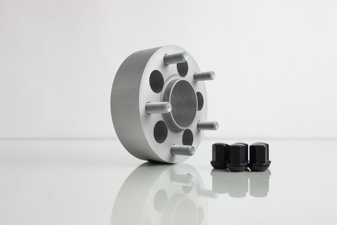 Porsche Macan with TECHART Widening Bolt Circle Adapter LK 112/5 - 130/5