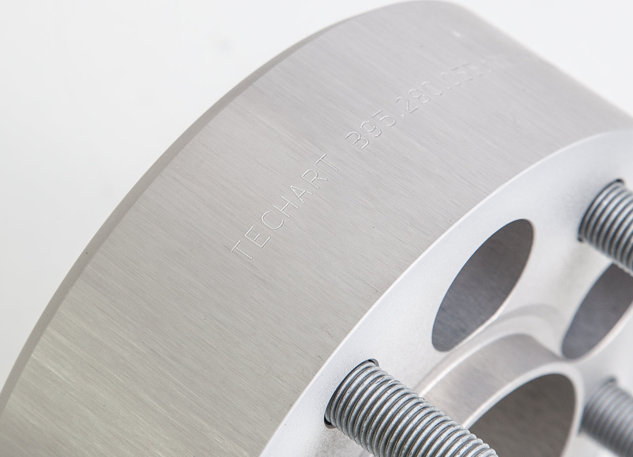 Porsche Macan with TECHART Widening Bolt Circle Adapter LK 112/5 - 130/5