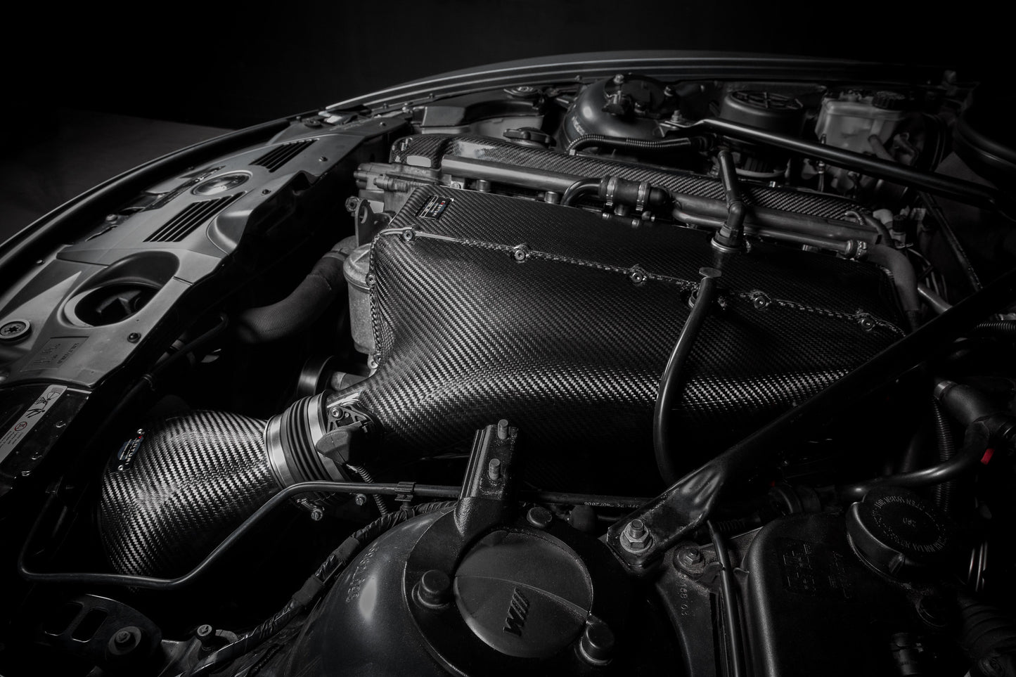 BMW Z4M Hybrid Carbon Airbox with Full Carbon Intake