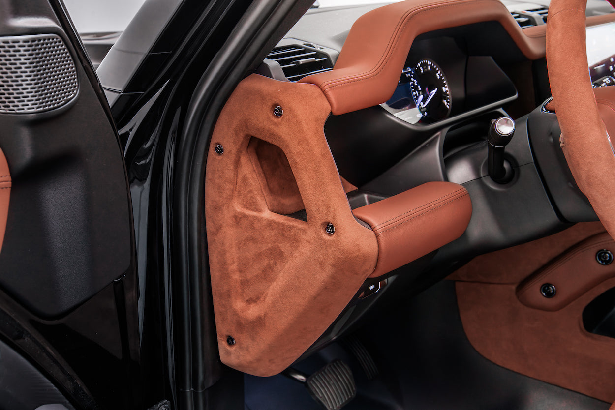 Defender L663 110/130 URBAN Interior