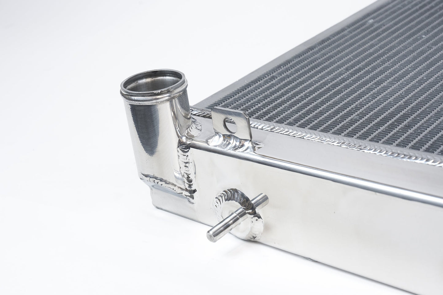 Subaru Forester 14-18 2.0/2.5 Radiator