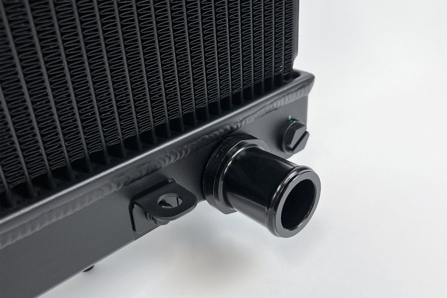 Nissan Skyline R33 GT-R 95-98 Radiator Black