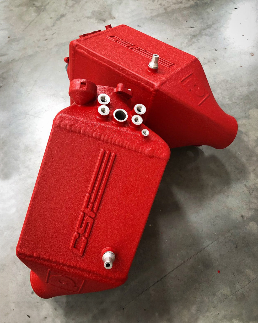 BMW F1X M5/M6 Twin Charge Air Cooler Set Black