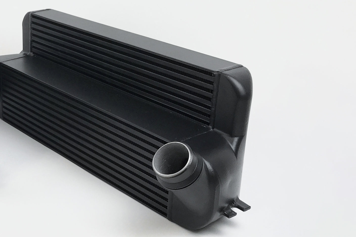 BMW F20/F21/F22/F23/F30/F31/F32/F33/F34/F36/F87 M2 Stepped Intercooler Black (N55) Custom Thermal Dispersion