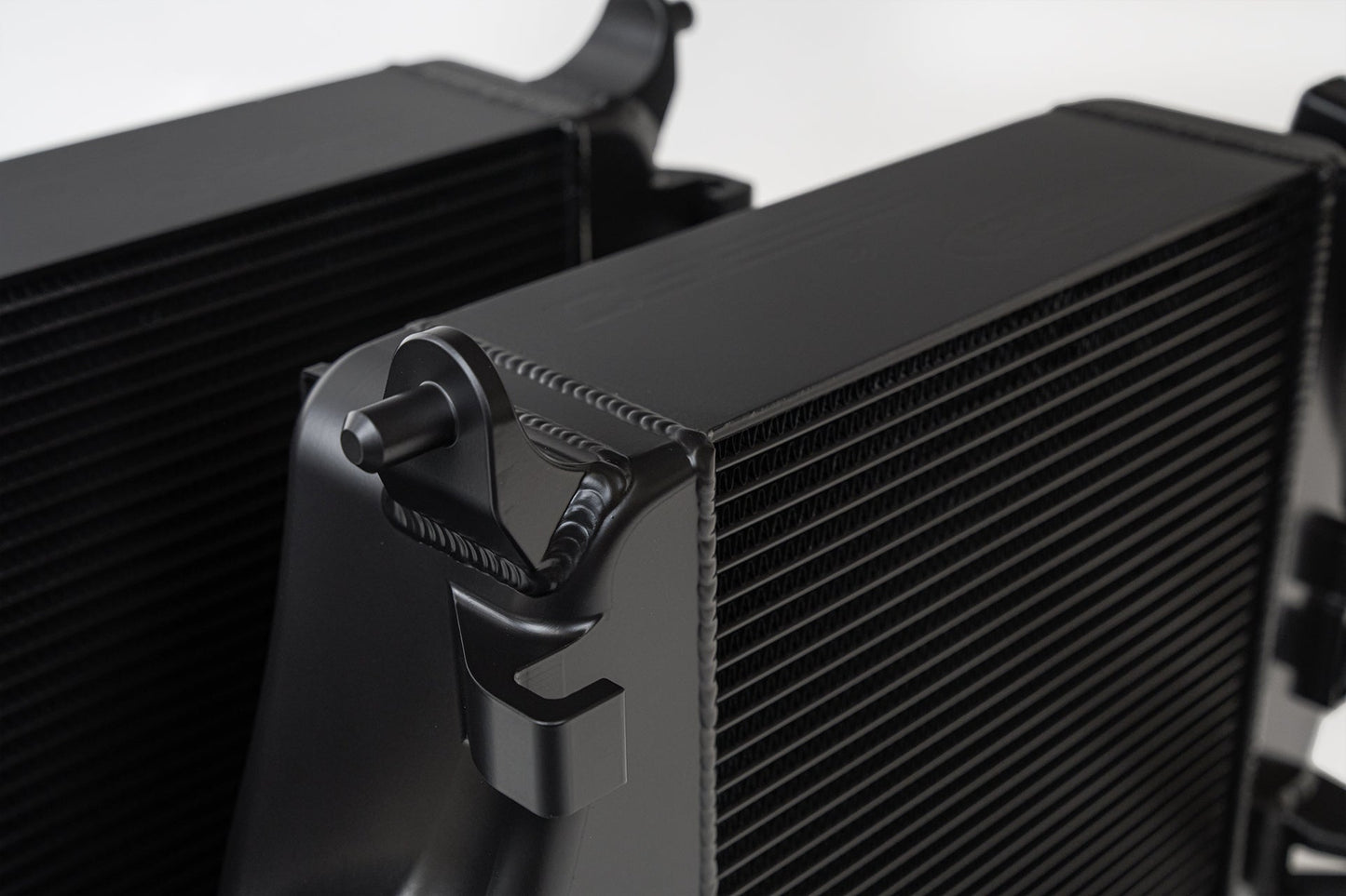 Audi SQ8 20+ / SQ7 20+ Twin Intercooler Set Black