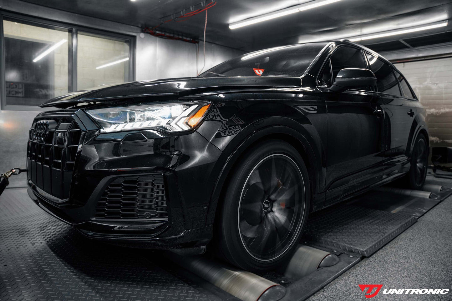 Audi SQ8 20+ / SQ7 20+ Twin Intercooler Set Black