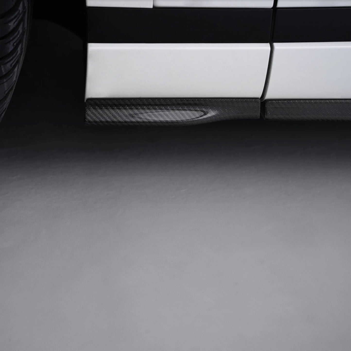 Genesis GV70 Side Skirts