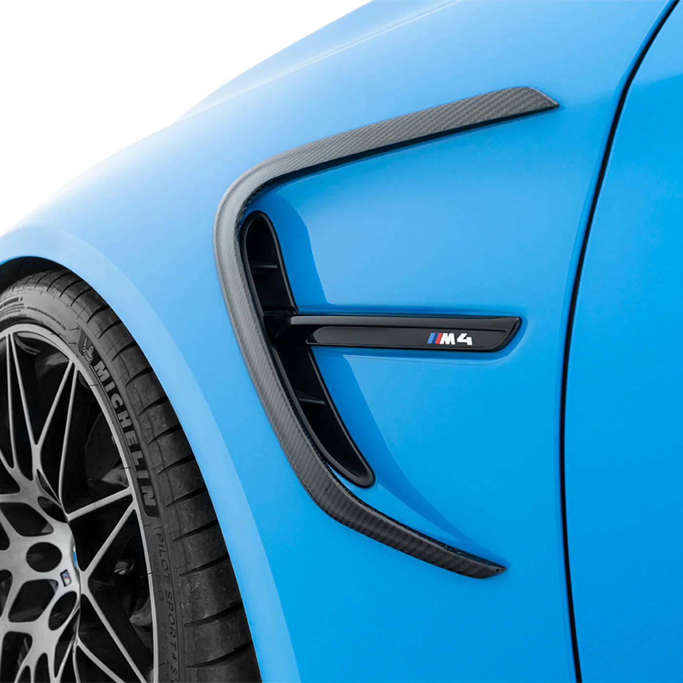 BMW F82 M4 Fender Cover