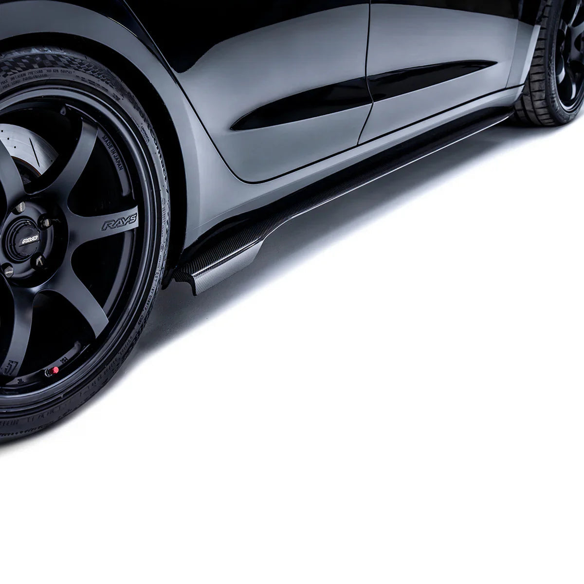 Tesla Model 3 Side Skirts V2