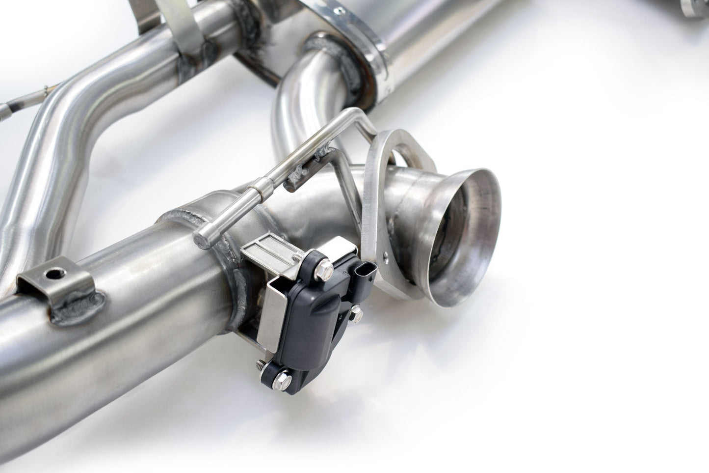 Aston Martin DBS Superleggera Titan Sports System w/ Sound Architect