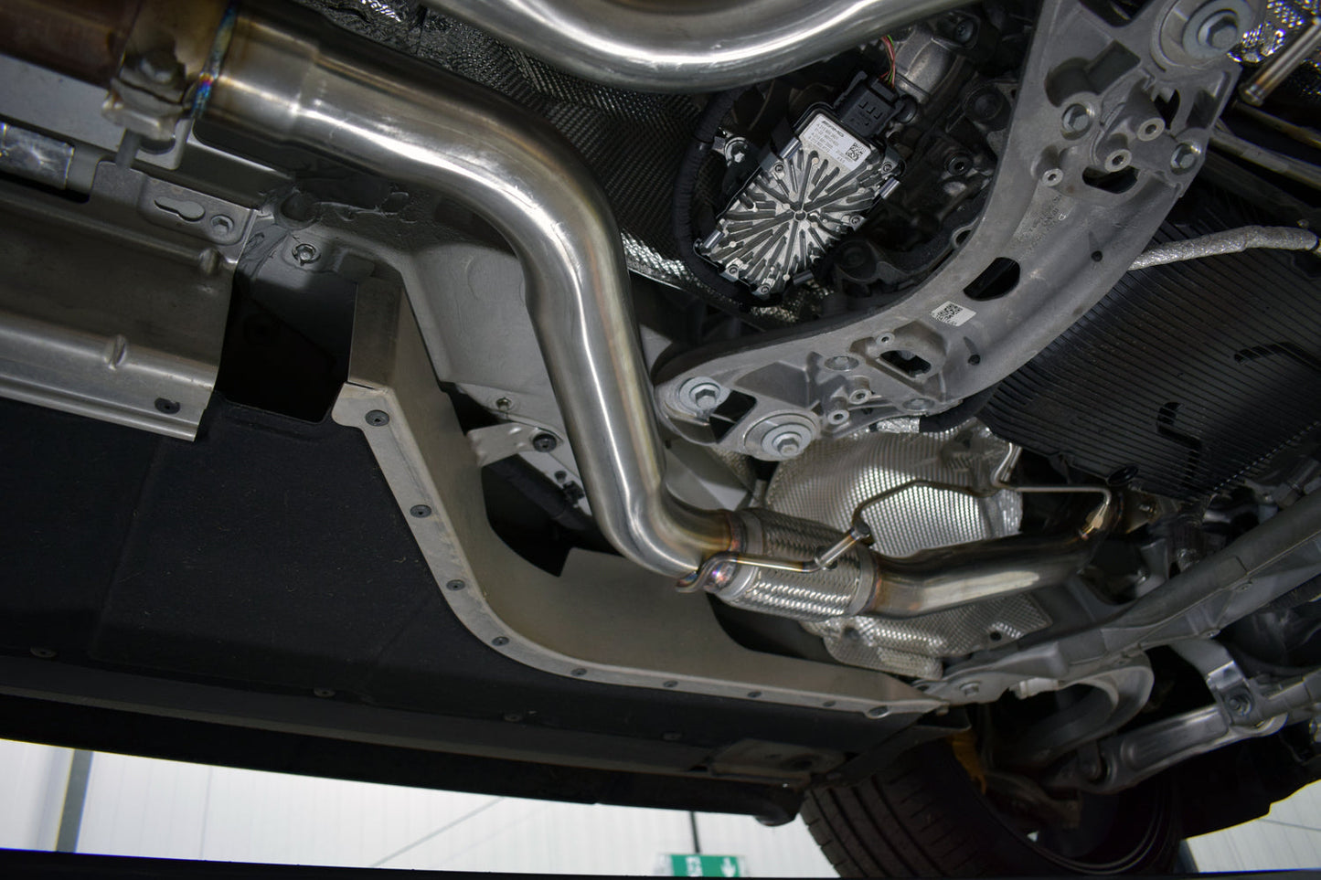 Aston Martin DBX & DBX 707 OPF/GPF Delete Pipes