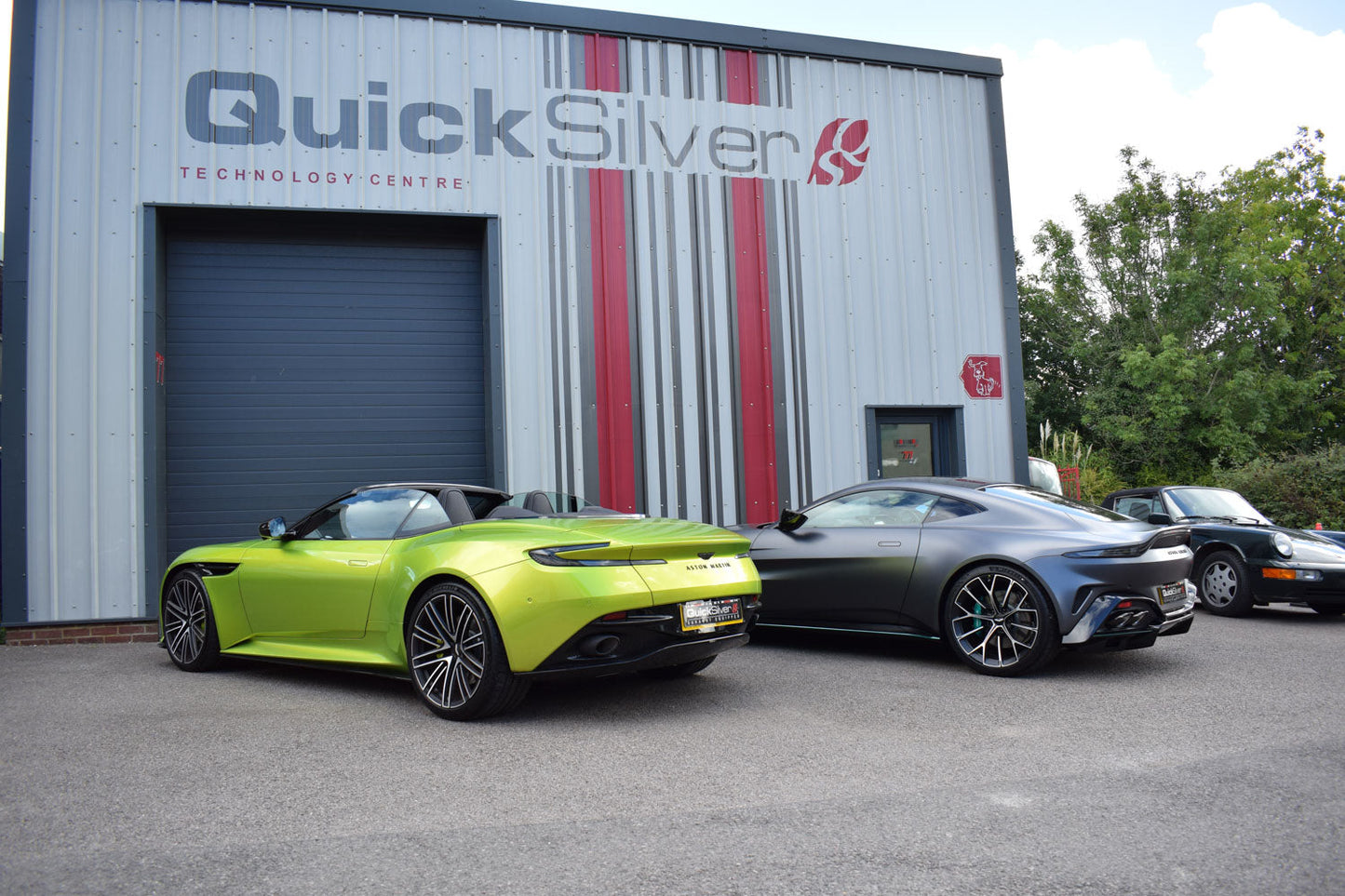 Aston Martin V8 Vantage System w/ Sound Architect
