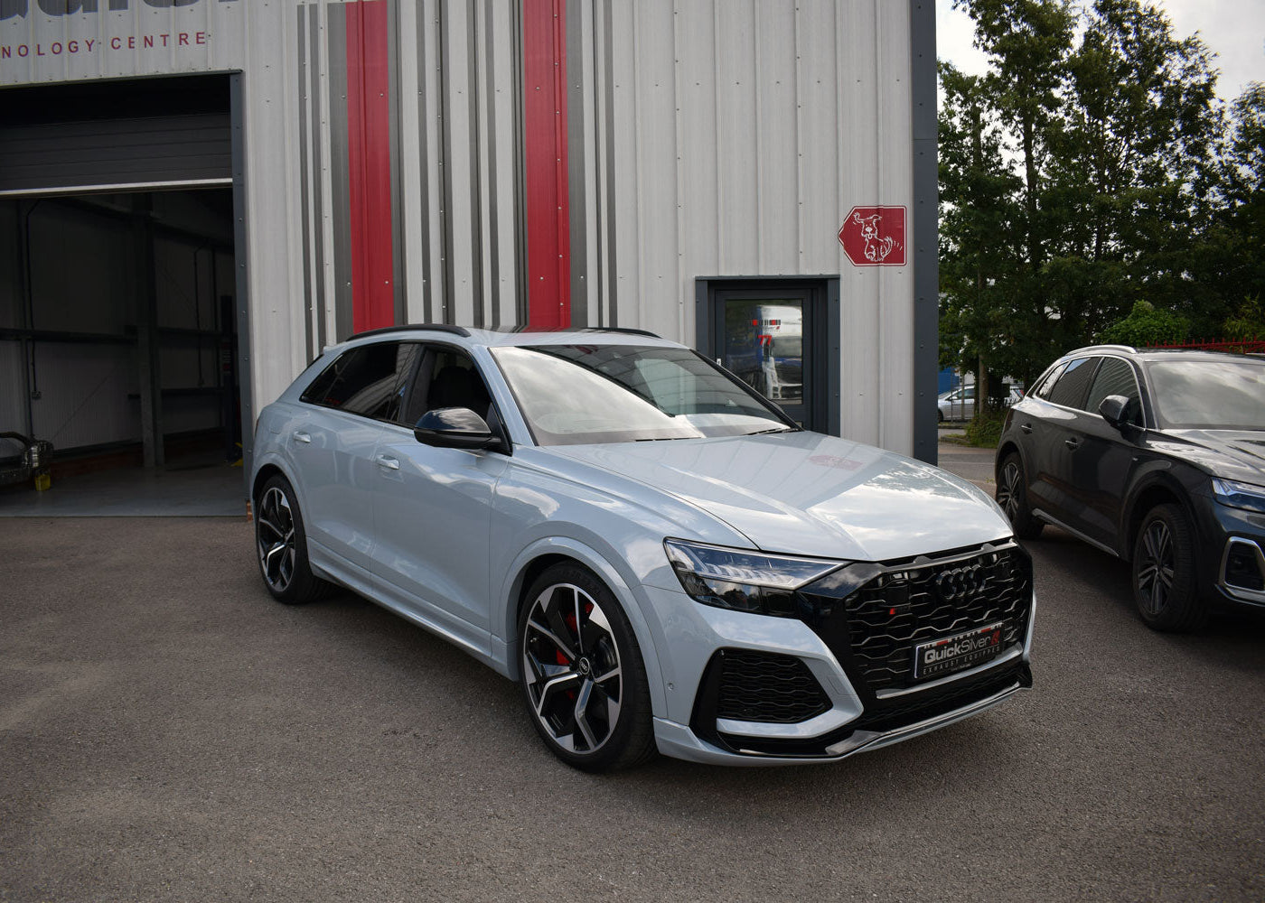 Audi RSQ8 and SQ8 Sport System