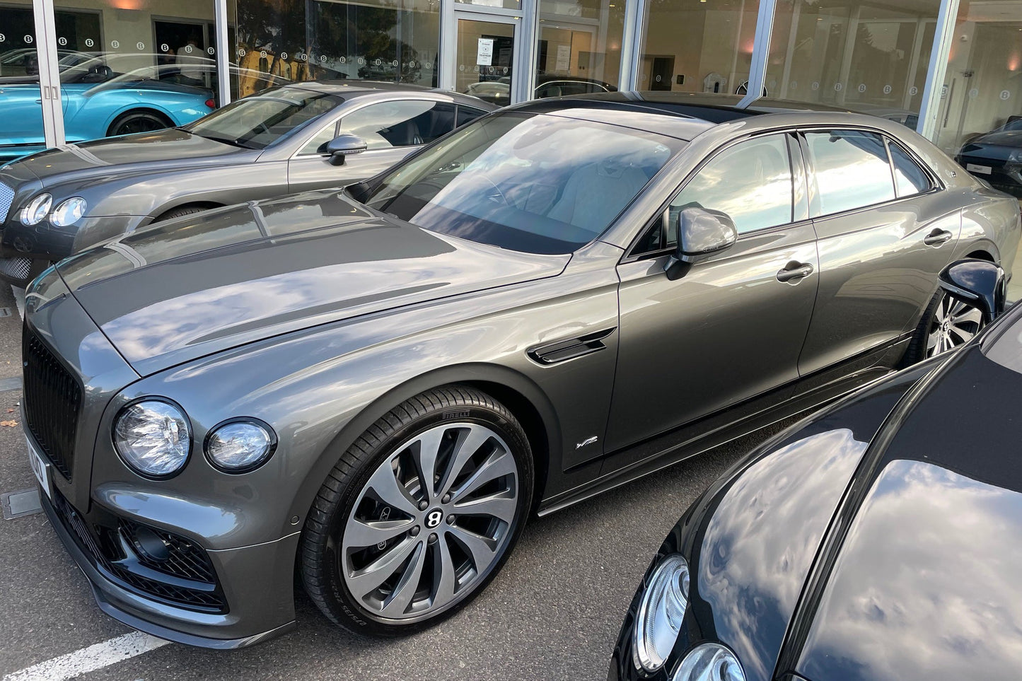 Bentley Flying Spur W12 and V8 Sport Rear Sections