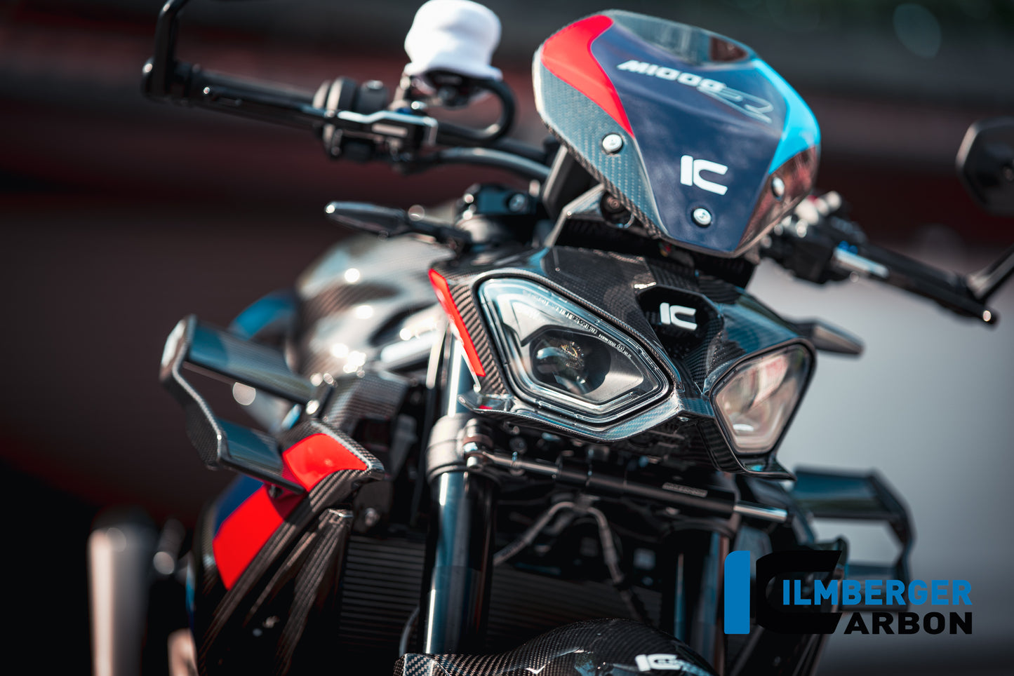 Light Mask Kit Carbon Gloss M 1000 R (from 2025)