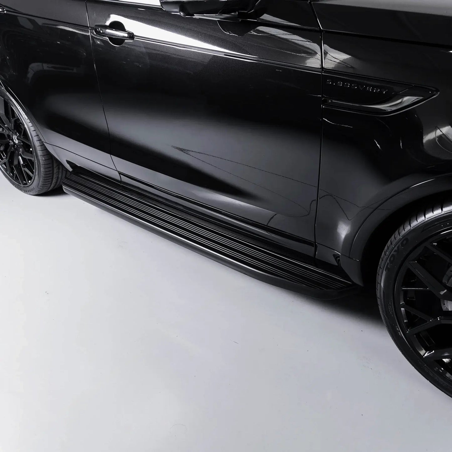 Range Rover L460 Linear LWB Fixed Side Steps