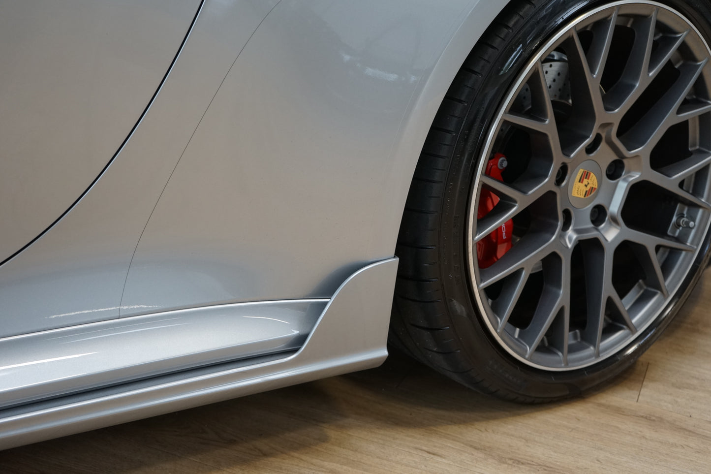 Porsche 992 Carrera Side skirts