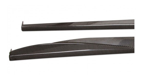 Ferrari California T fins for side panels visible Carbon