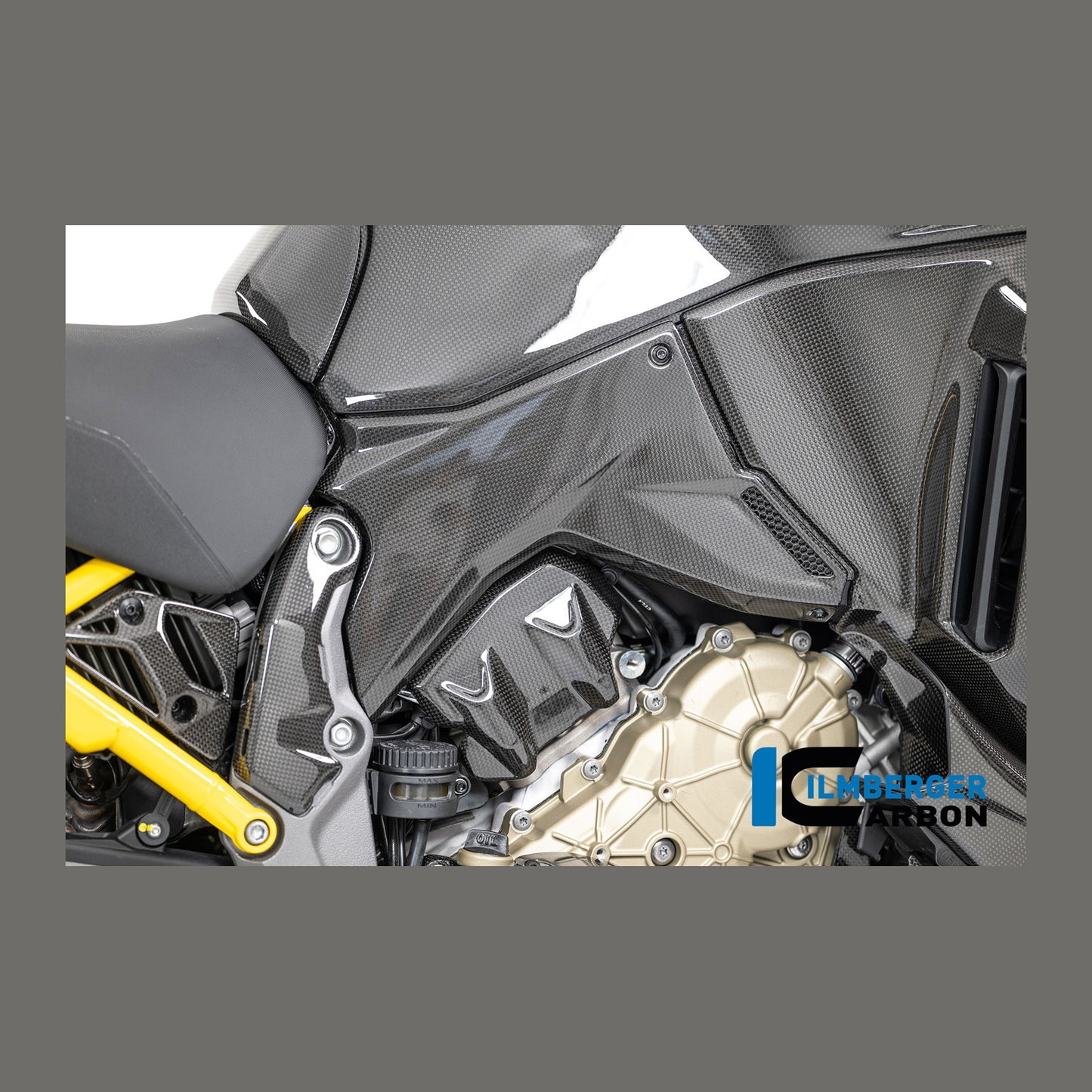 Right tank cover Ducati Multistrada V4 2025