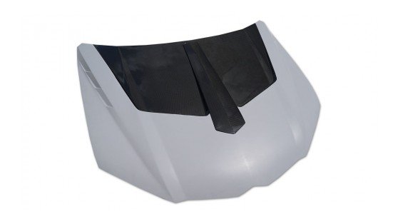 Lamborghini Urus engine bonnet with cover primed for painting / partial visible Carbon with cover visible Carbon