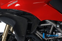 Air deflector on left tank side panel carbon