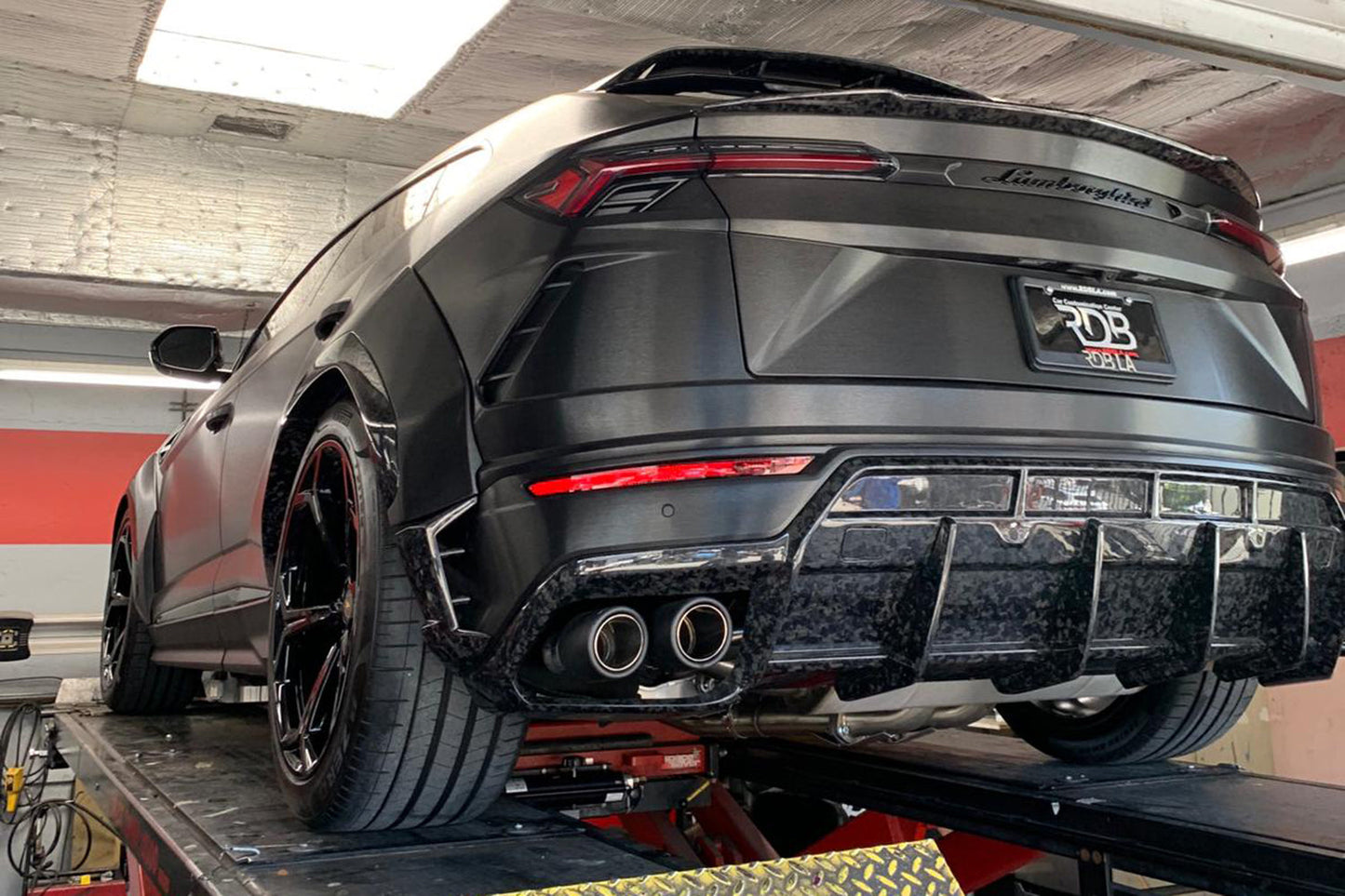 Lamborghini Urus / RSQ8 Catalyst Delete Pipes
