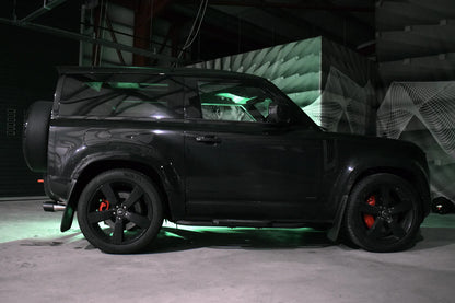 Land Rover Defender P425 V8 90 - SUPERSPORT System with Sound Architect™ (2025 on)