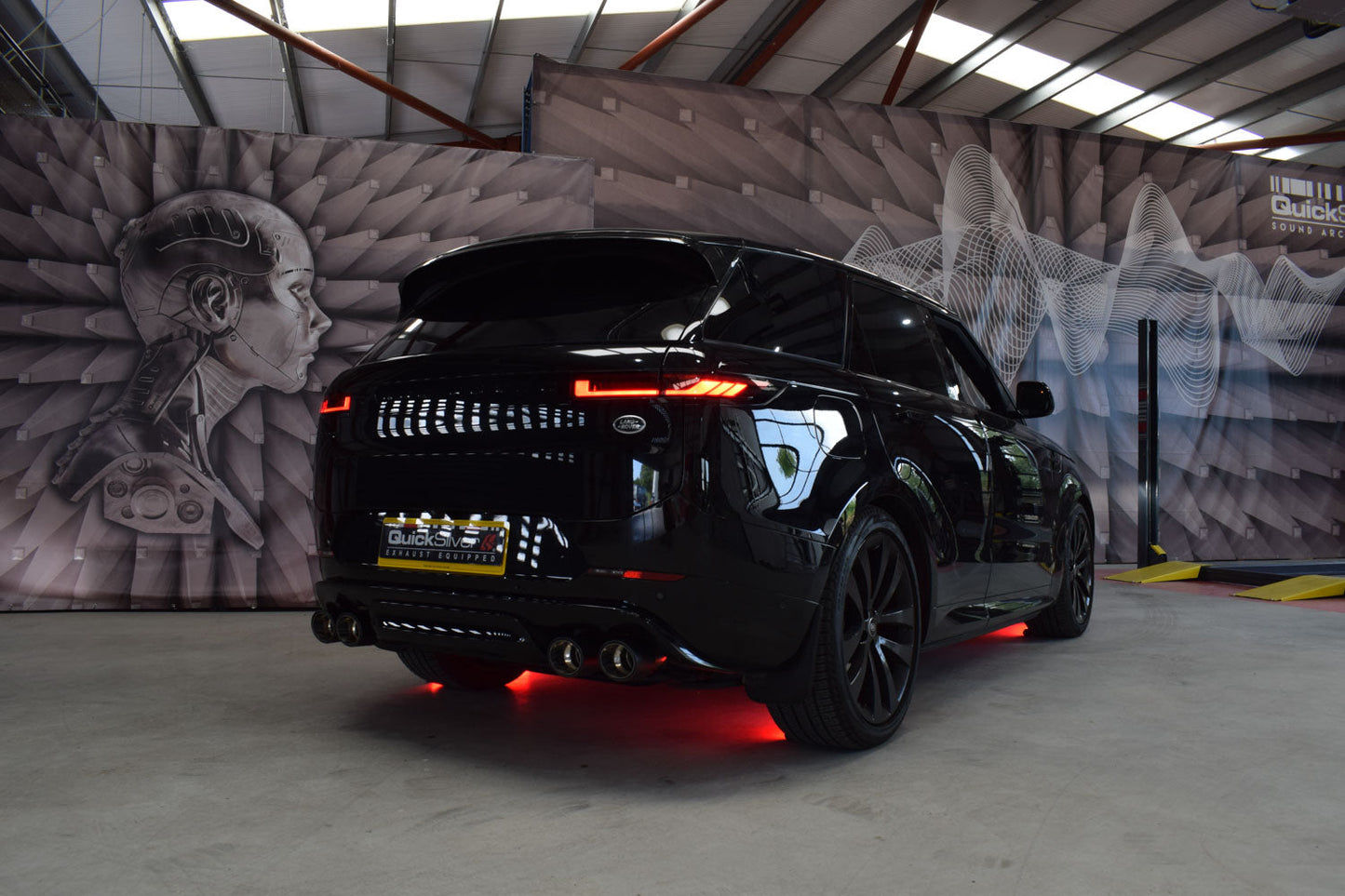 Range Rover Sport P530 Sport System w/ Sound Architect - APP