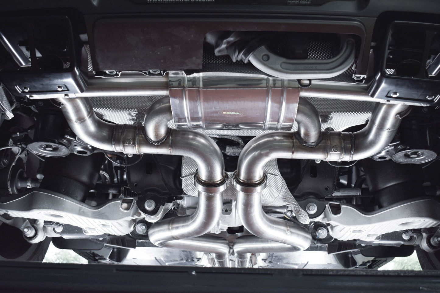 Land Rover Defender OCTA 110 P635 - with Sound Architect