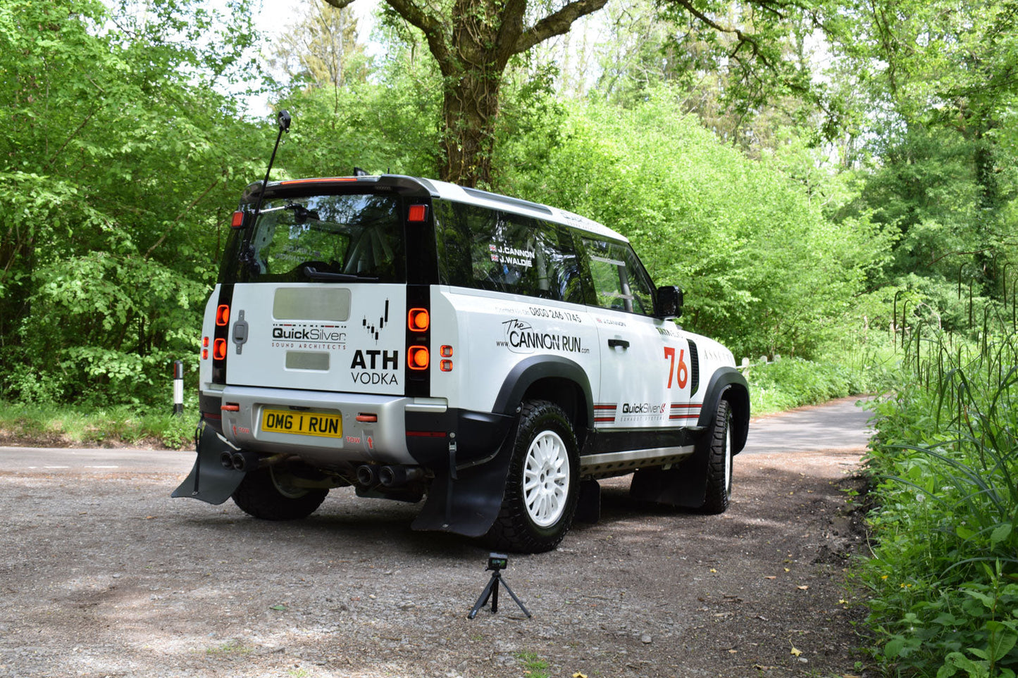 Land Rover Defender P400 90 & 110 Sport System w/ Sound Architect