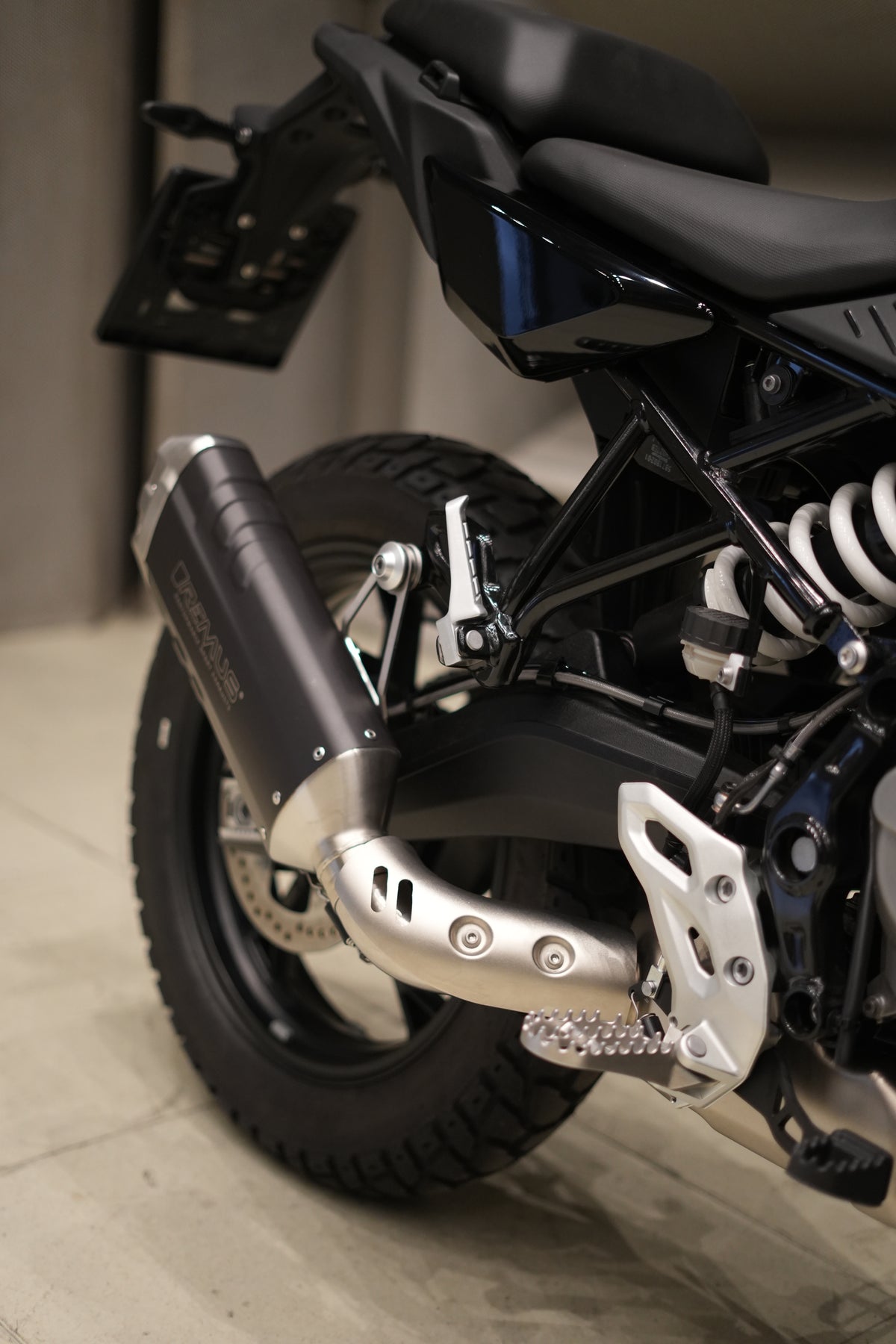 BMW F 450 GS Connecting tube