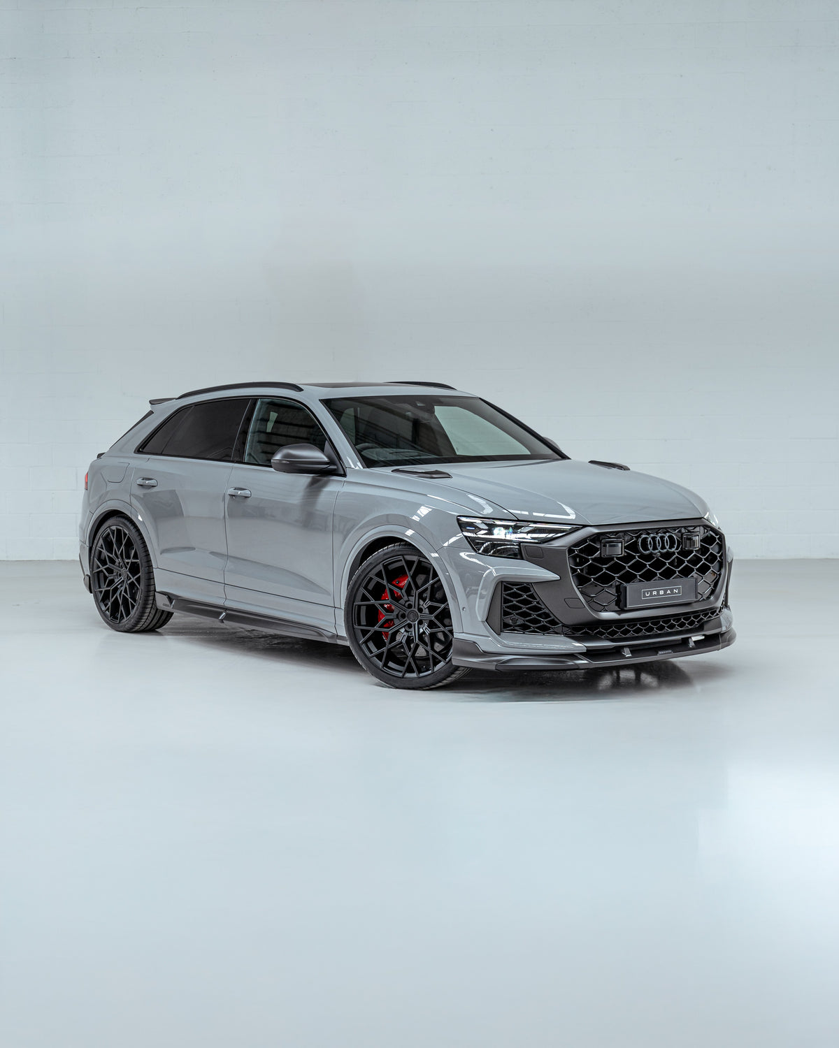Audi RSQ8 Facelift Visual Carbon Fibre Front Bumper Splitter - OEM Weave Orientation