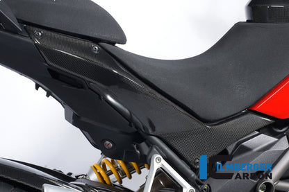 Side cover under seat right carbon
