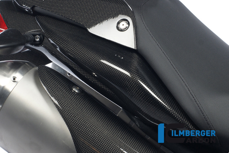 Side cover under seat right carbon