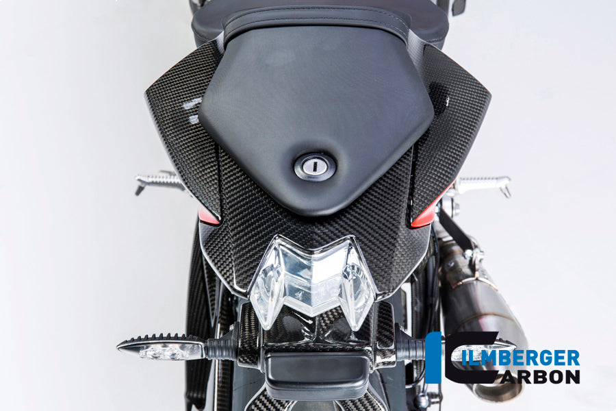 Rear upper tail fairing (taillight cover) Carbon