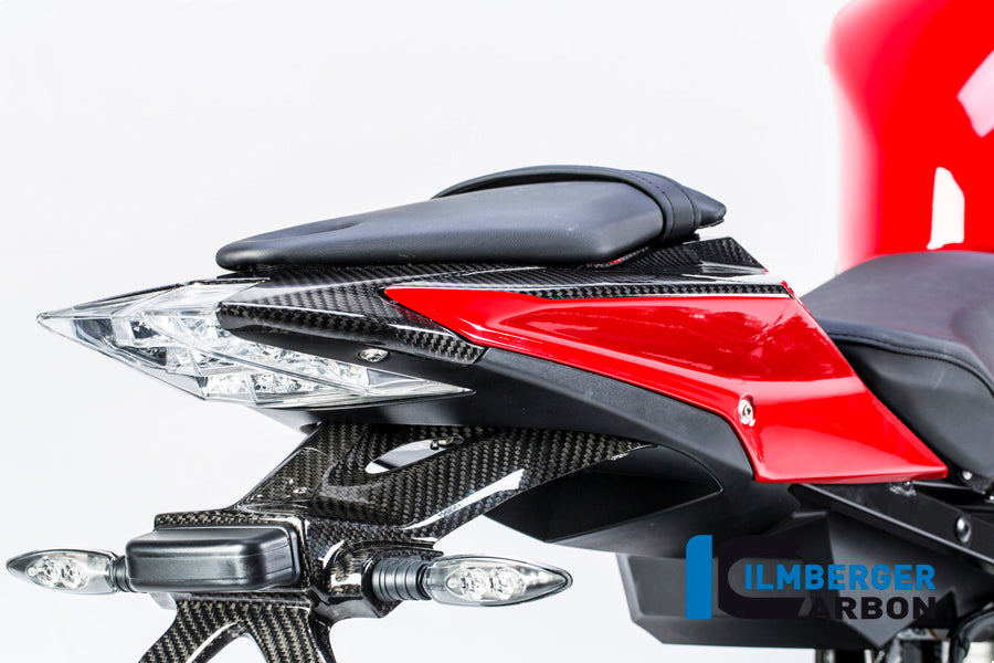 Right rear fairing carbon