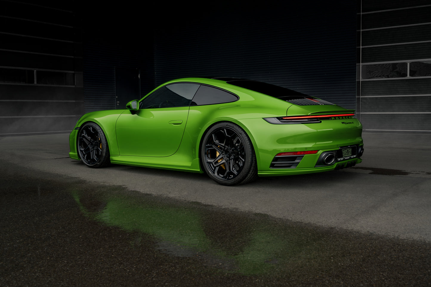 Porsche 992 Carrera (992.1) Diffuser attachment rear bumper