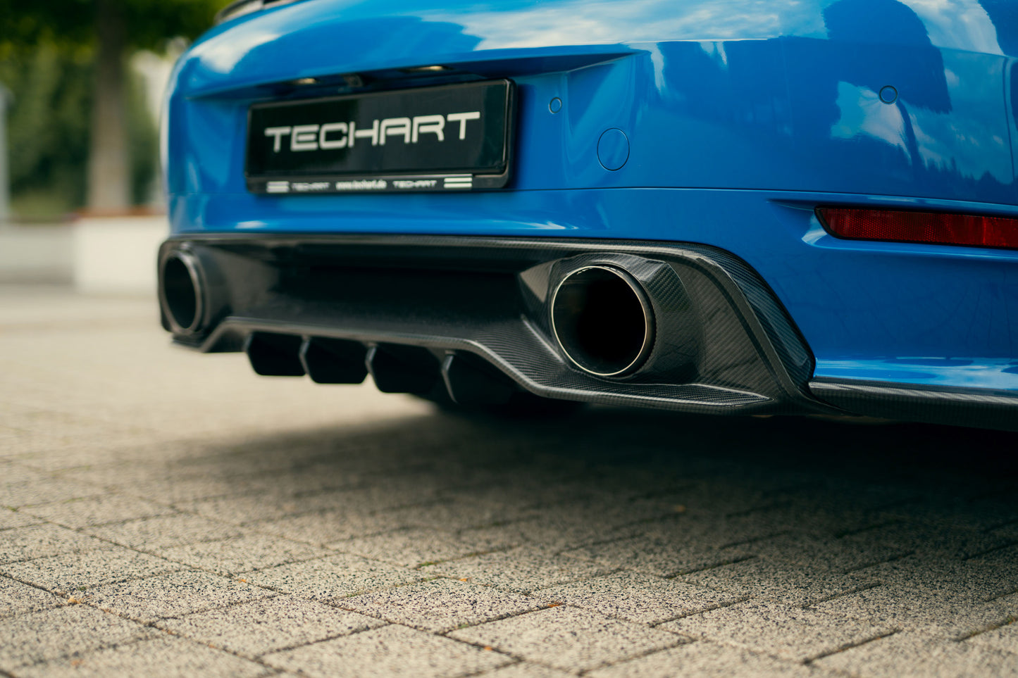 Porsche 992.2 Carrera base Rear diffuser, exposed carbon fiber, matte finish