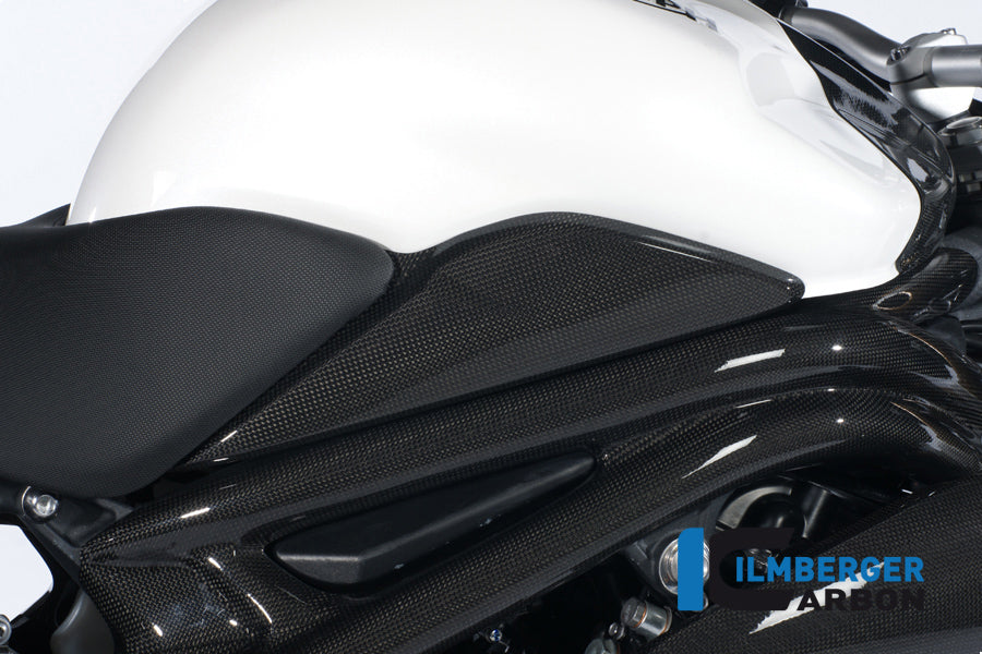 Tank side cover right Carbon