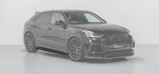 Audi RSQ8 Pre-Facelift Lower Sills - Visual Carbon Fibre with URBAN Emblem